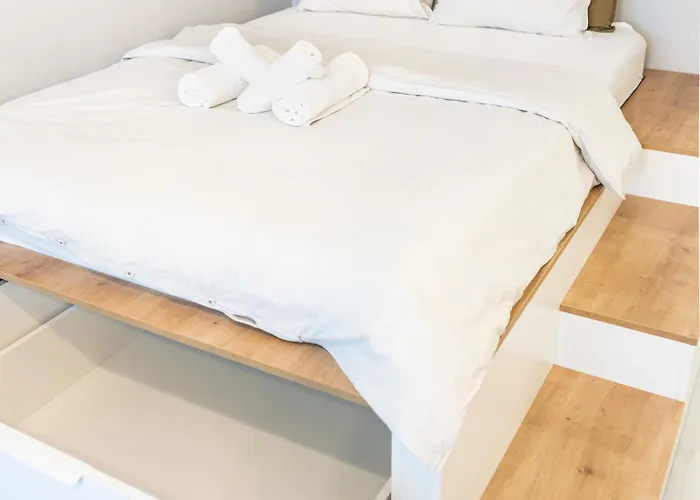 Onix - Nordic 3, Premium Parking Apartment *